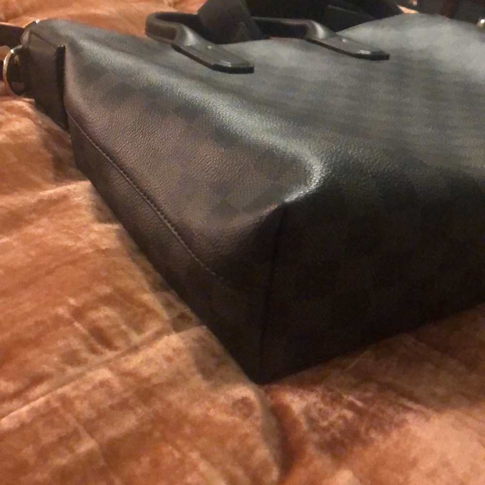 Louis Vuitton Business Tote - Picture 3 of 6